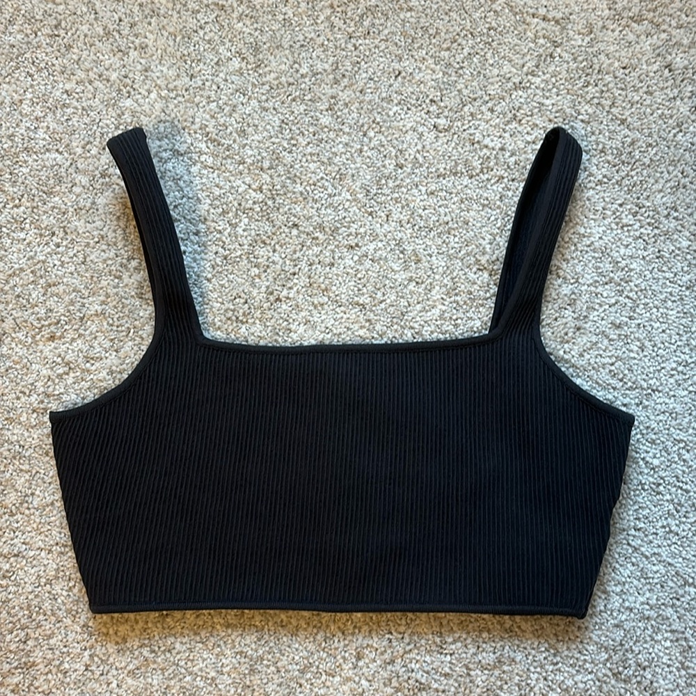 Kendall and Kylie tank